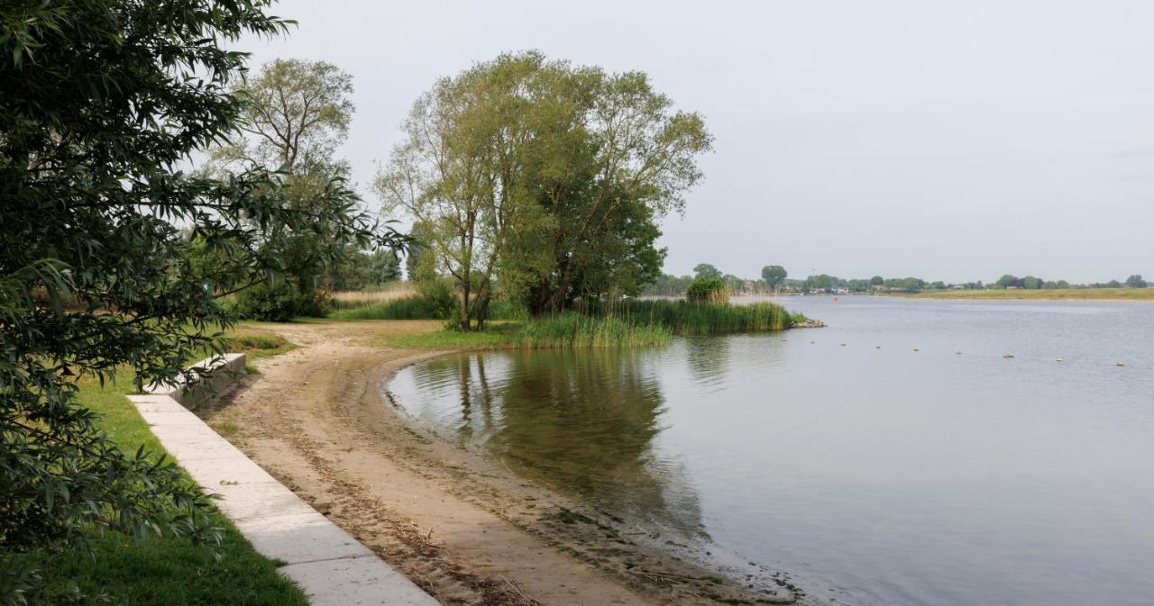 Mooi Huisje Aan De Maas Villa Op-Op-Andel Eksteriør billede